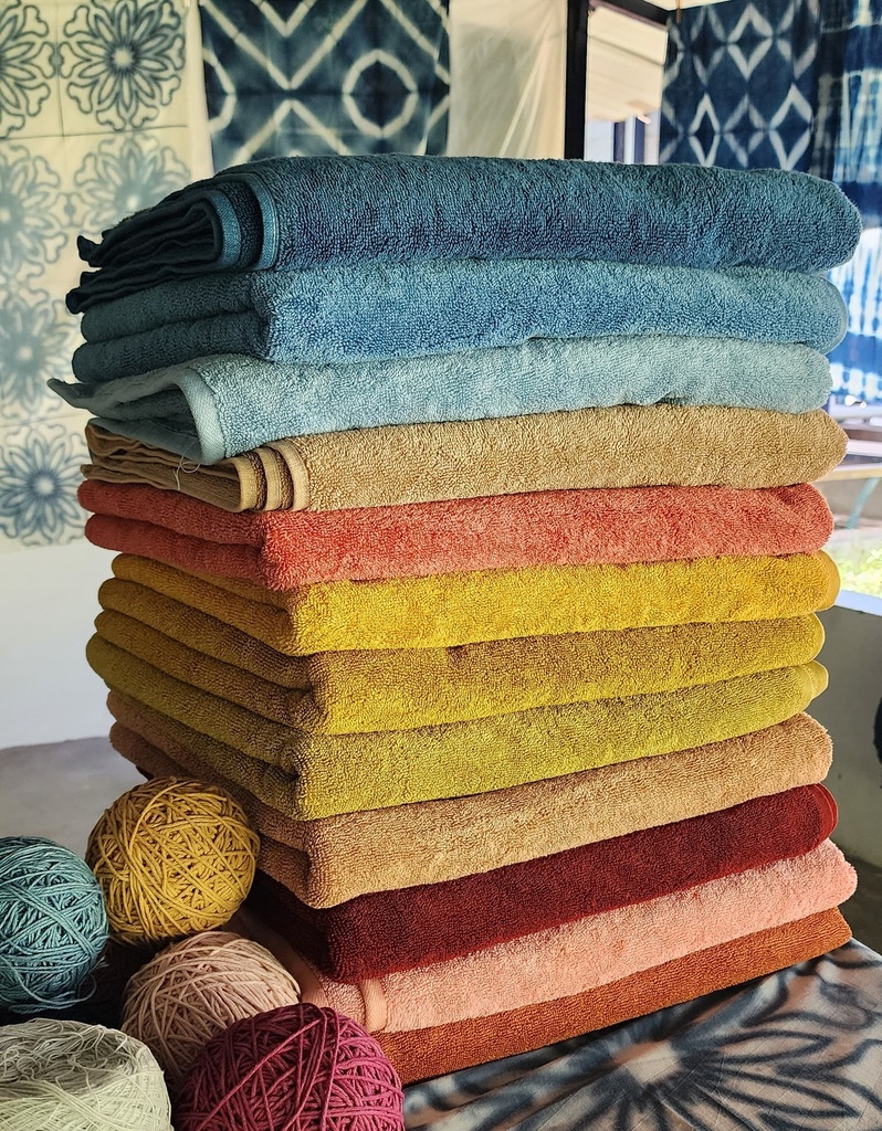 LARGE TOWEL, LIGHT BLUE, PLAIN, COTTON